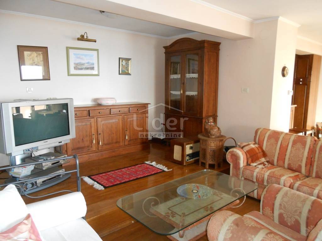 Hiša Veprinac, 250m2