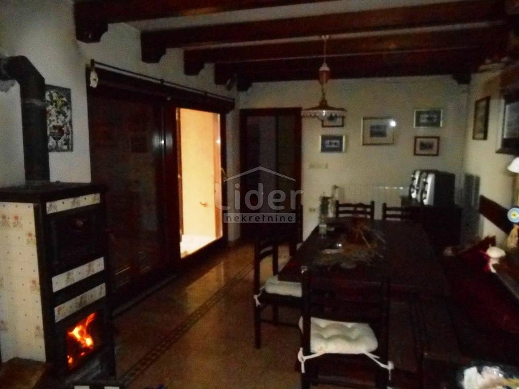 Hiša Veprinac, 250m2