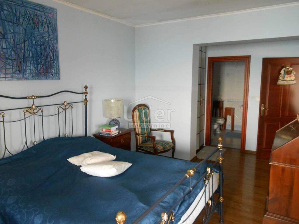 Hiša Veprinac, 250m2