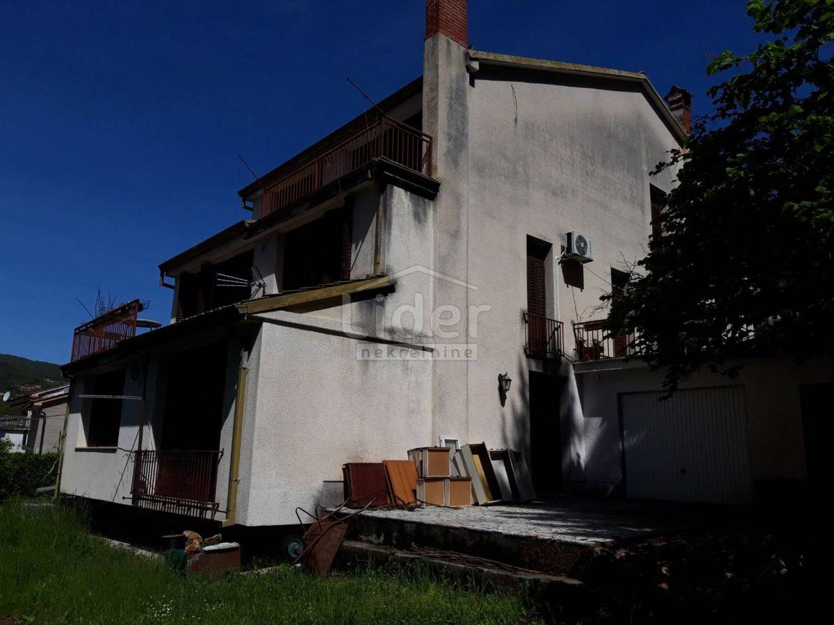 Hiša Matulji, 526m2