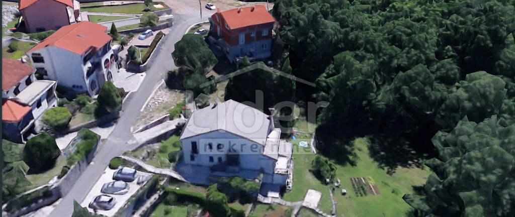 Hiša Matulji, 526m2