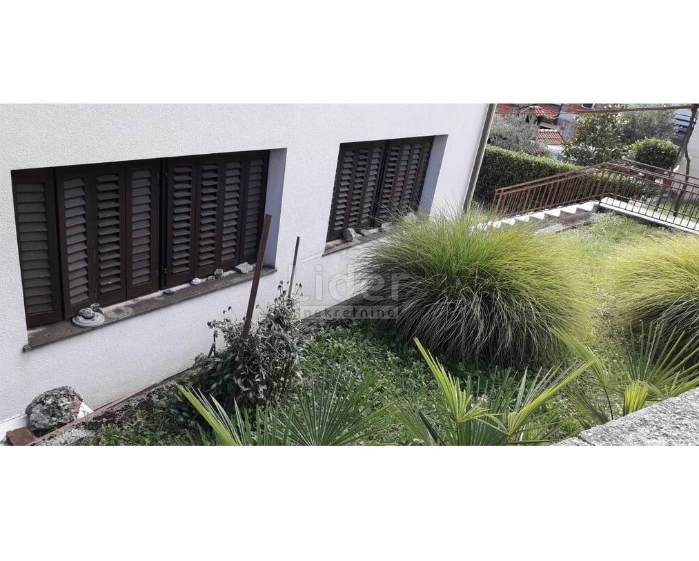 Hiša Matulji, 526m2