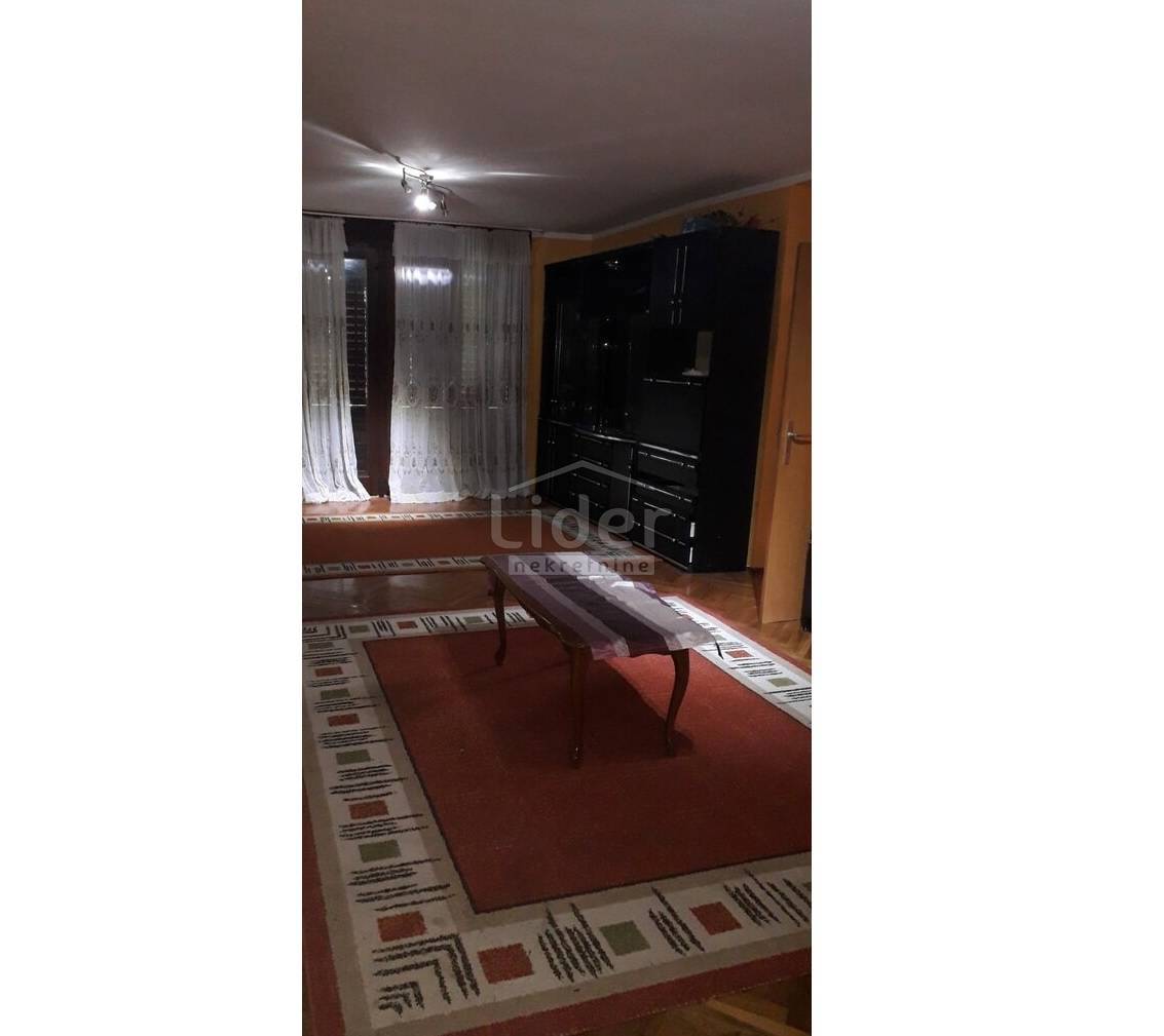 Hiša Matulji, 526m2