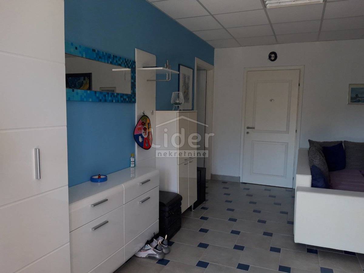 Hiša Škurinje, 250m2