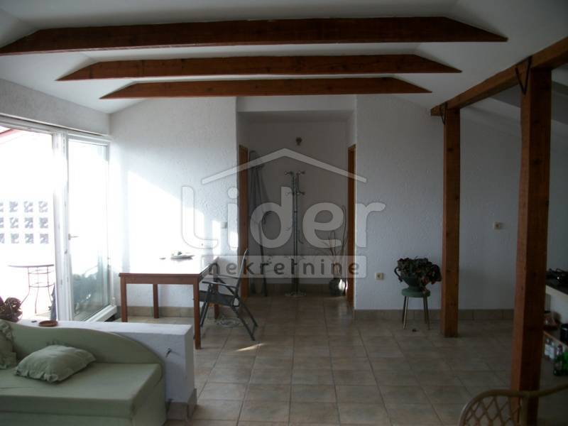 Hiša Buzdohanj, 500m2