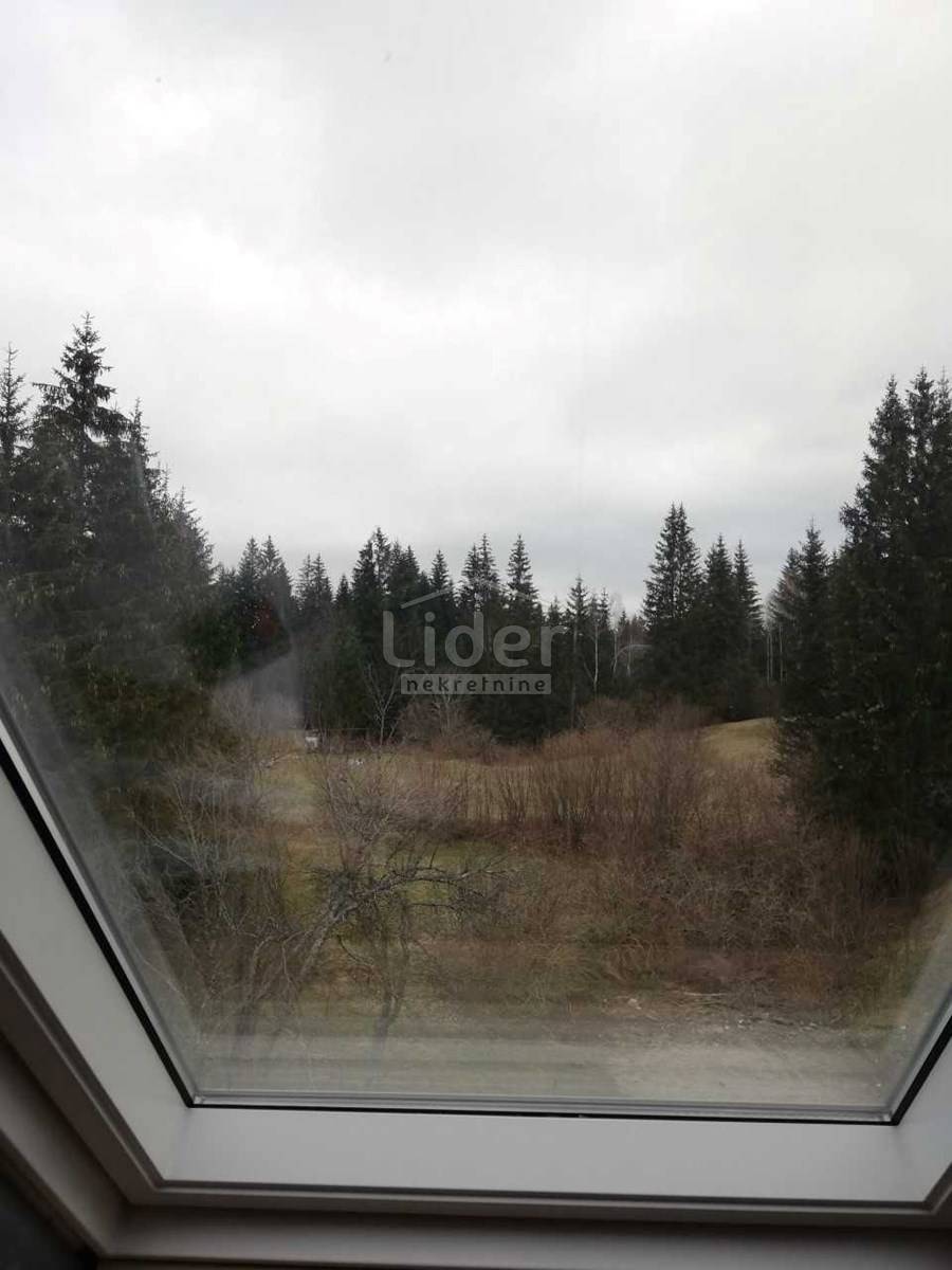 Hiša Ravna Gora, 180m2