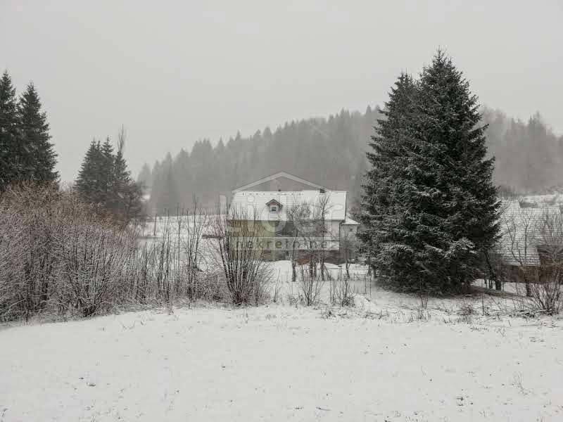 Hiša Ravna Gora, 180m2