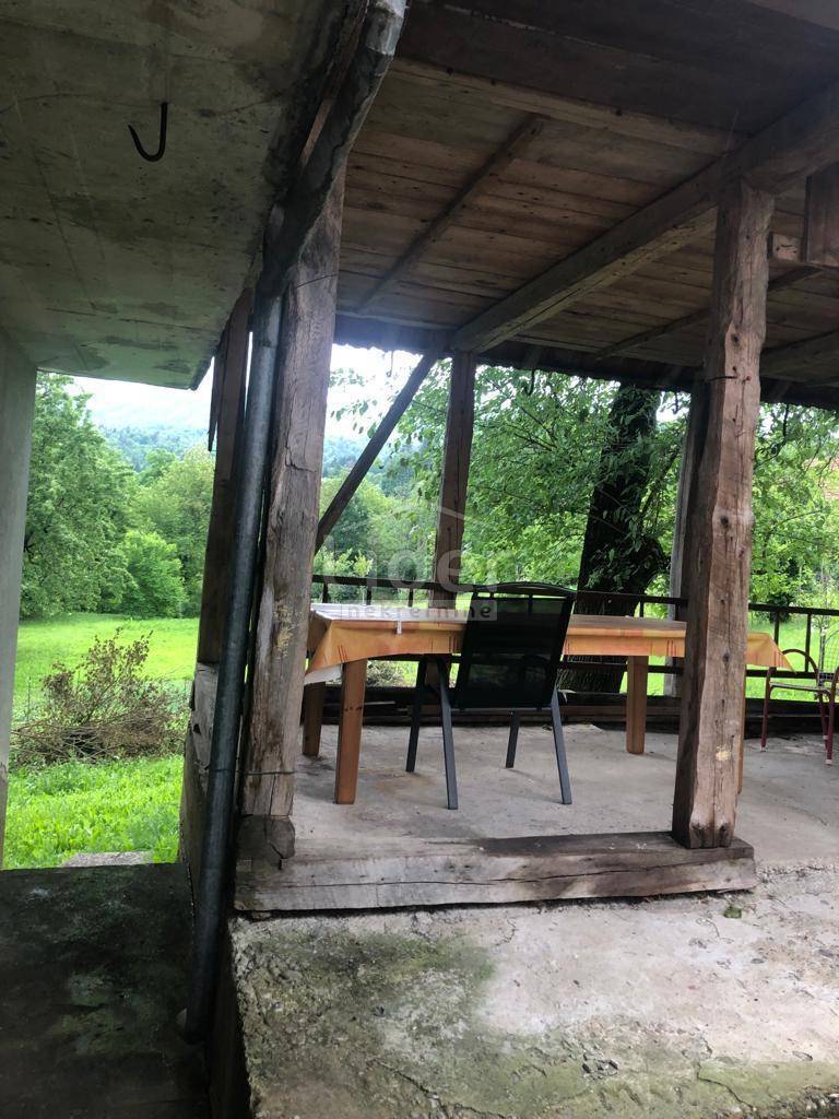 Hiša Lukovdol, 150m2