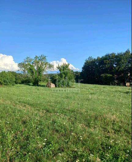 Zemljišče Bazgalji, 7327m2