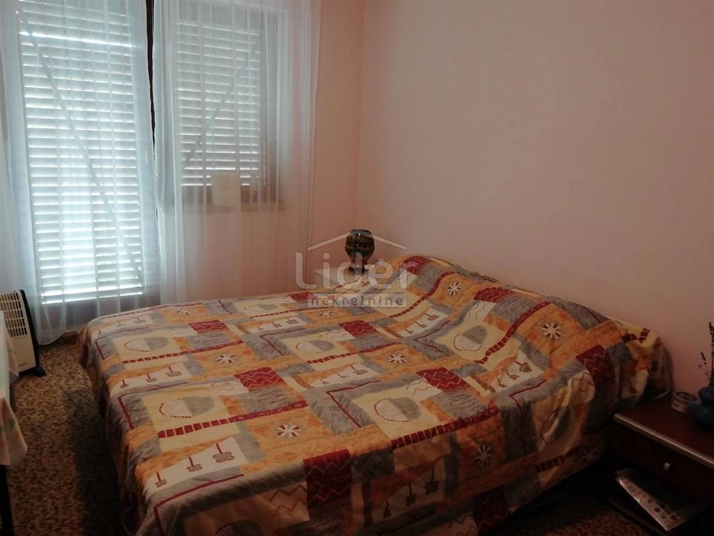 Hiša Grižane-Belgrad, 300m2