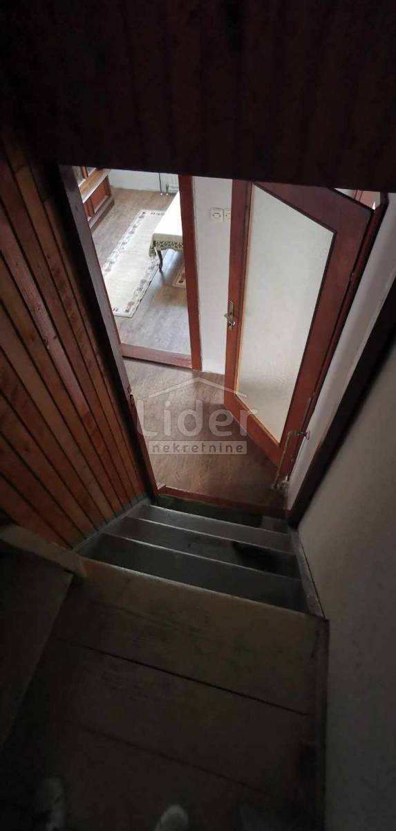 Hiša Planina Skradska, 80m2