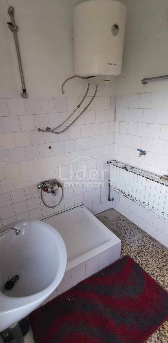 Hiša Planina Skradska, 80m2