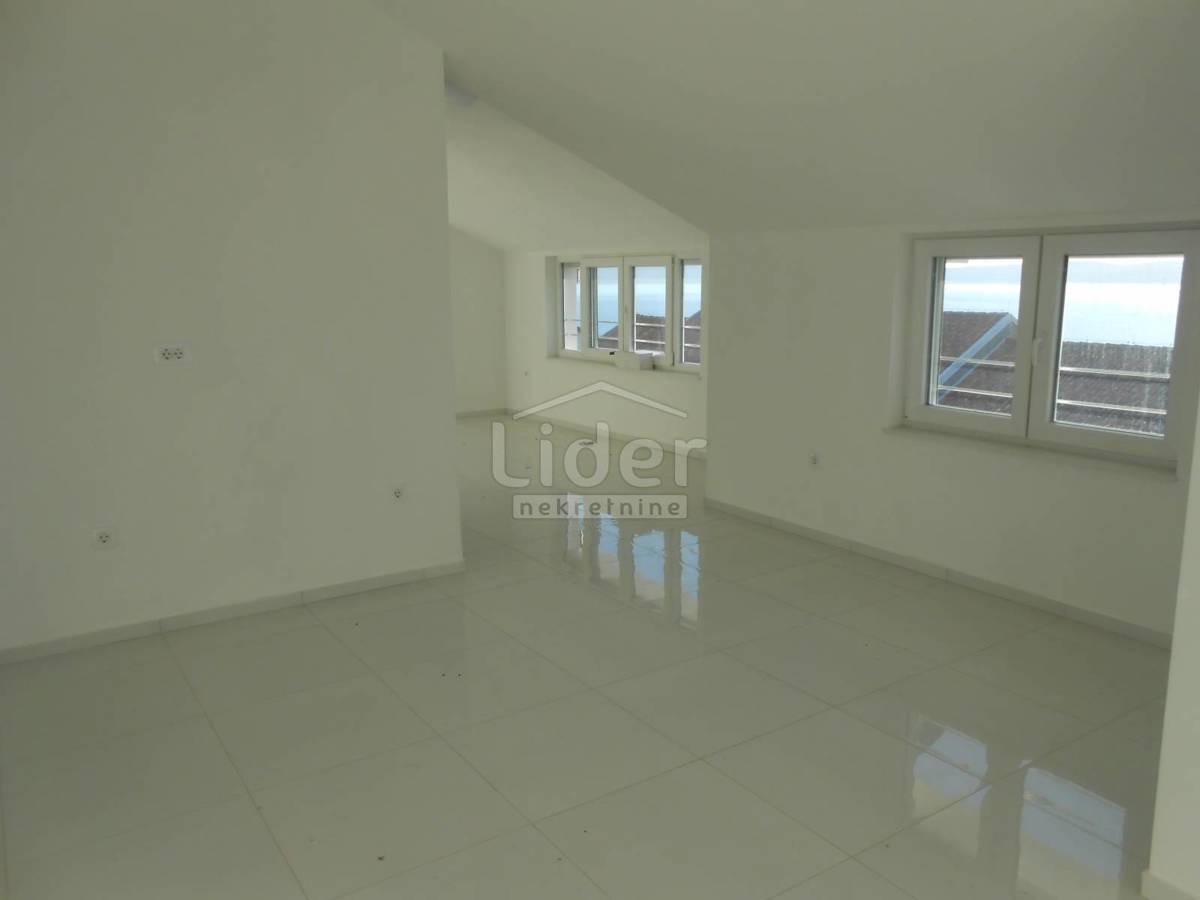 Apartma Crikvenica, 102m2