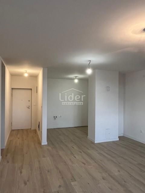 Stanovanje Novigrad, 90m2