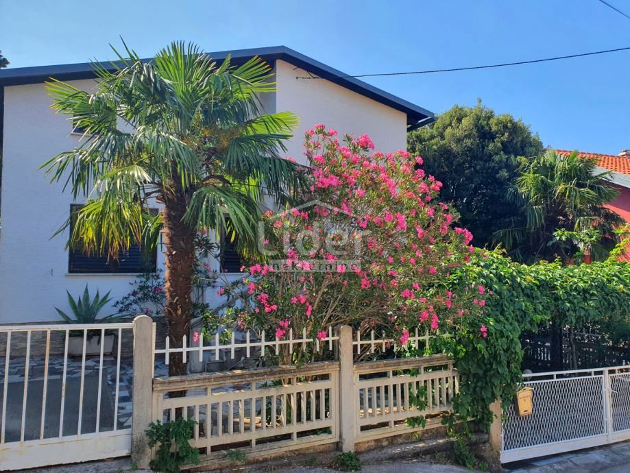 Hiša Kruševo, 300m2