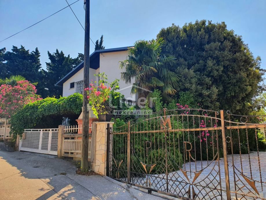 Hiša Kruševo, 300m2