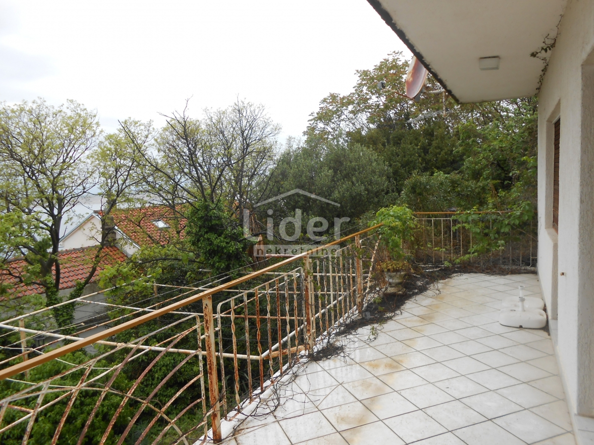 Hiša Dramalj, 200m2