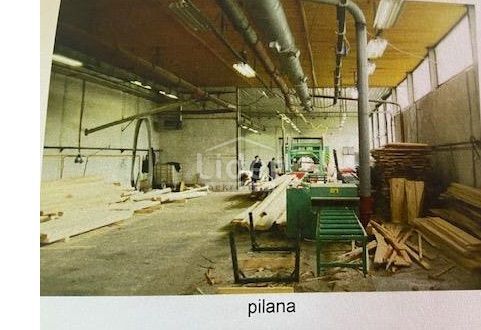 Poslovni prostor Brod Moravice, 1079m2