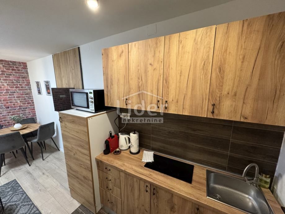 Stanovanje Centar, 82m2