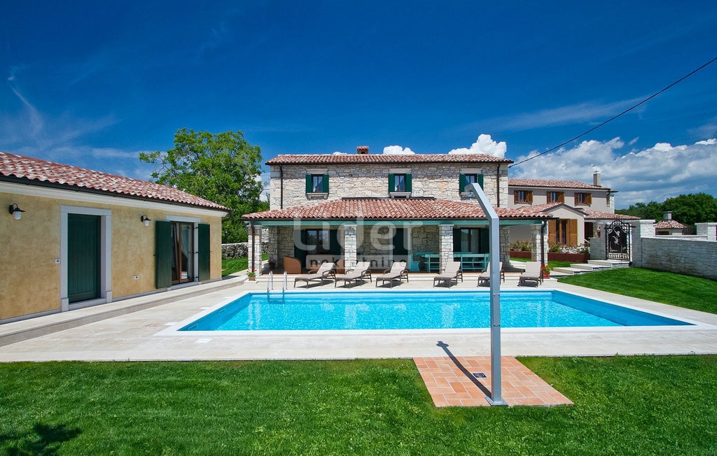 Hiša Radetići, 230m2