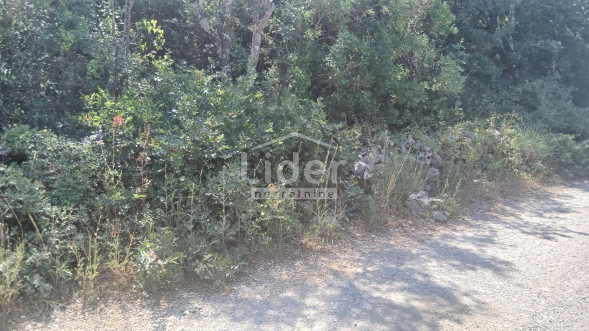 Zemljišče Rovinj, 30376m2