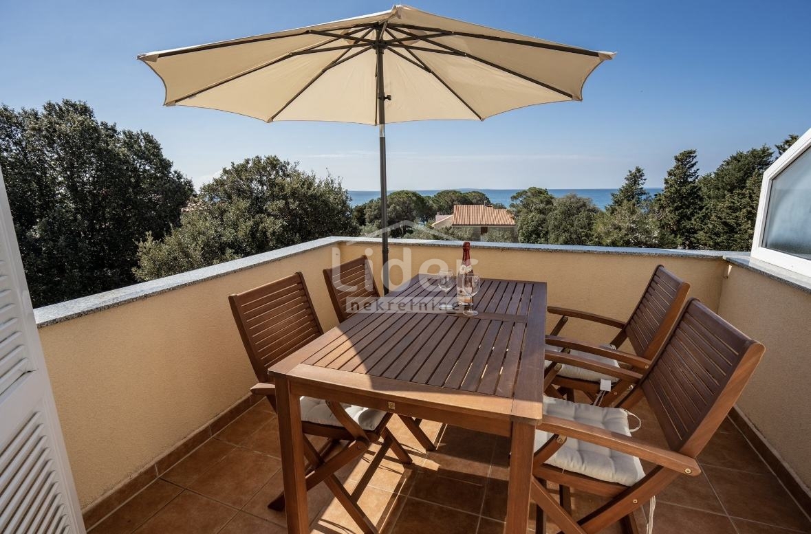 Apartma Novalja, 69m2