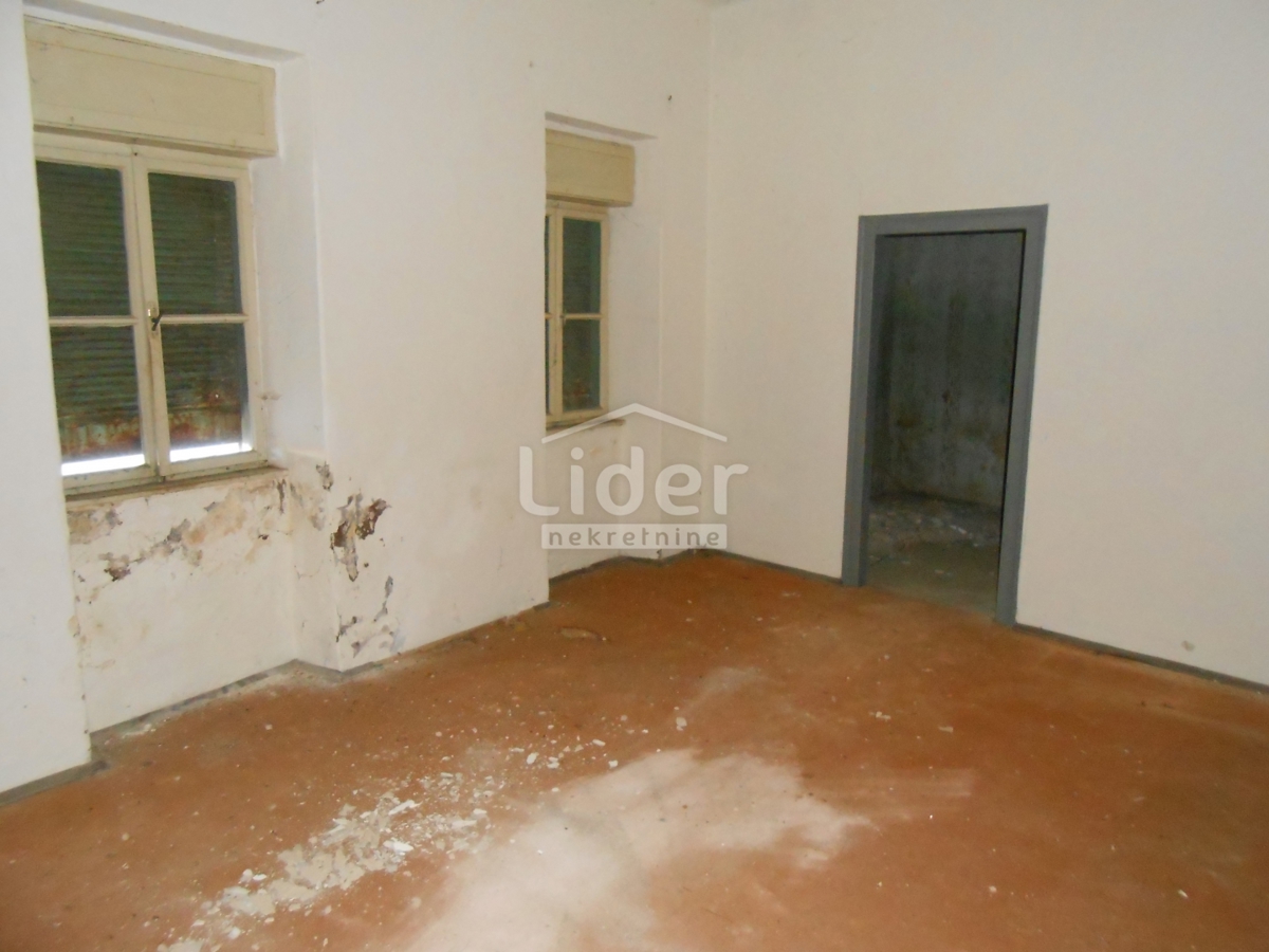 Hiša Grižane-Belgrad, 200m2