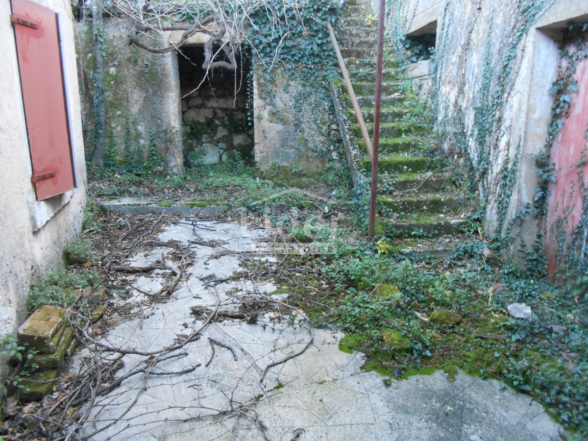 Hiša Grižane-Belgrad, 200m2