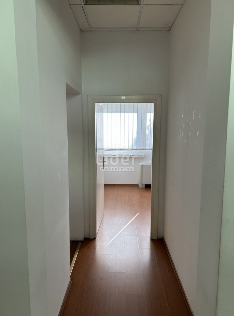 Poslovni prostor Škurinje, 217m2