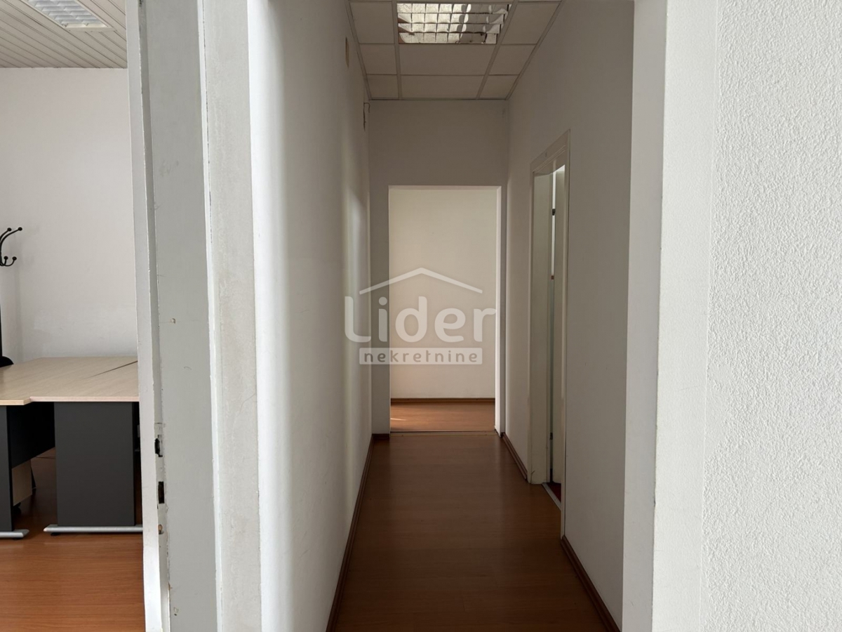 Poslovni prostor Škurinje, 217m2