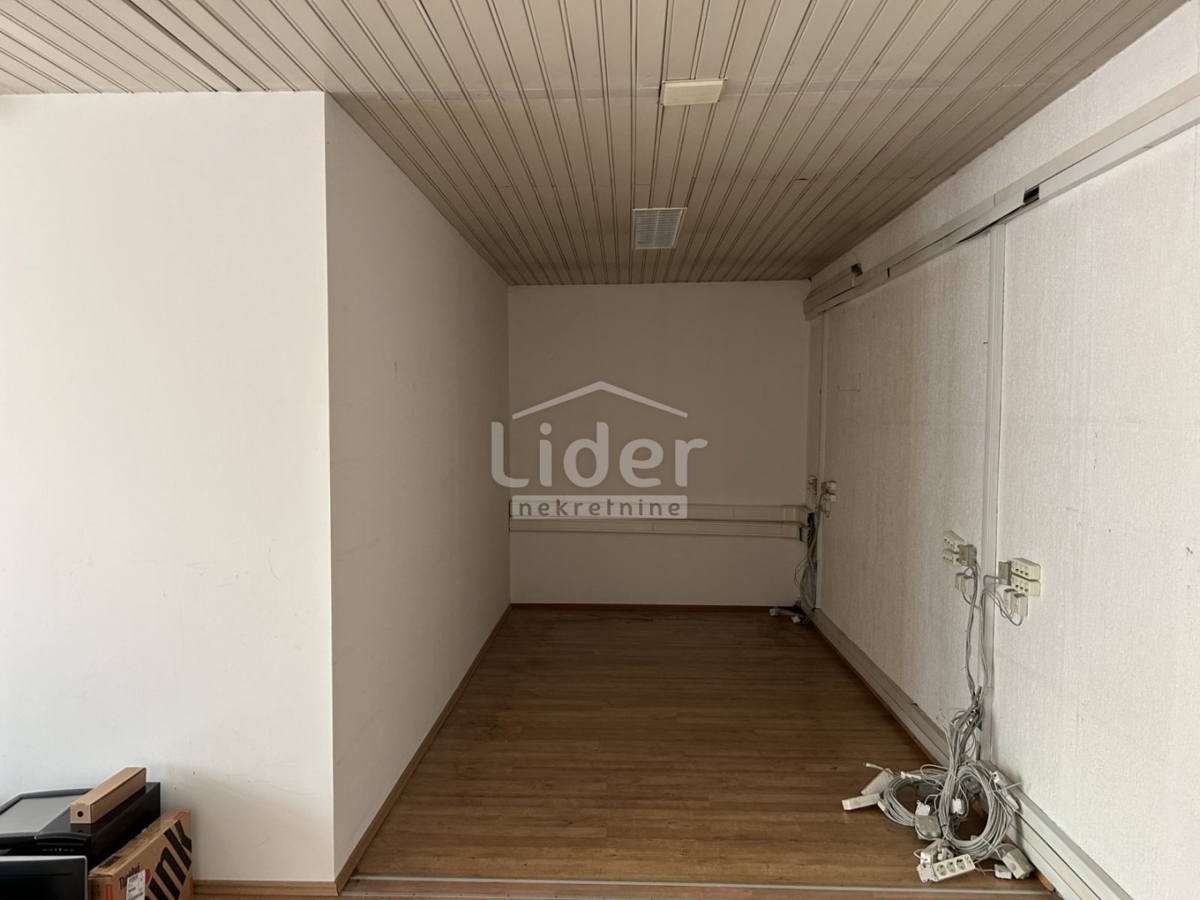 Poslovni prostor Škurinje, 217m2