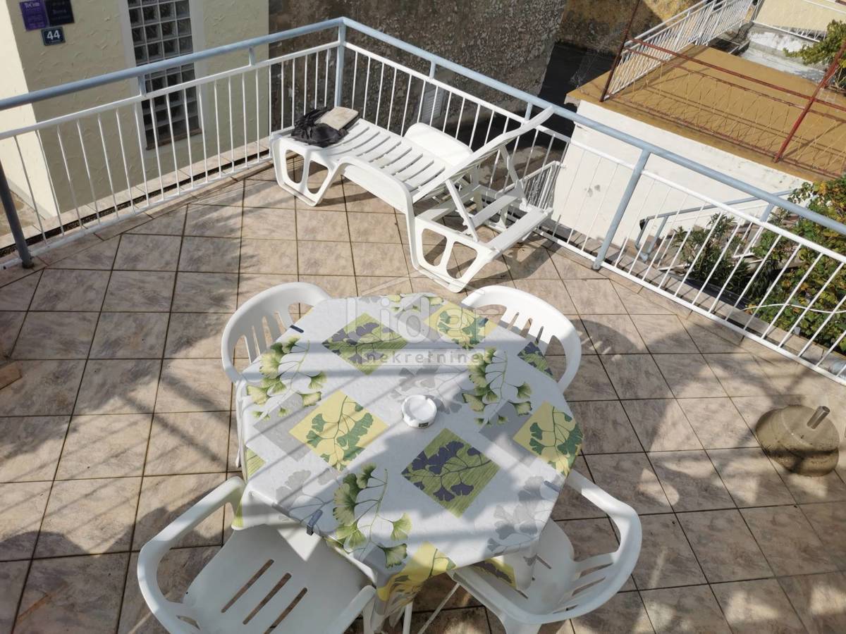 Hiša Novi Vinodolski, 100m2