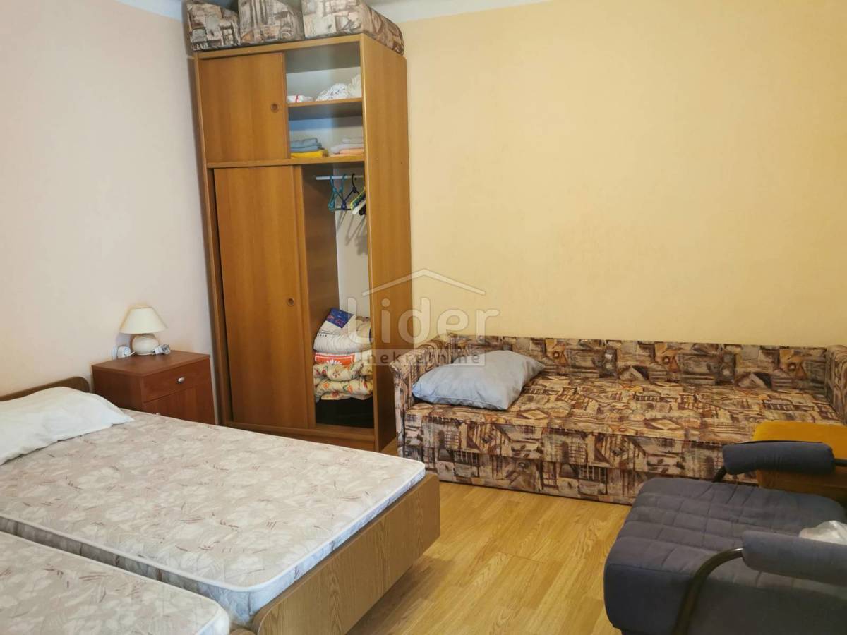 Hiša Novi Vinodolski, 100m2