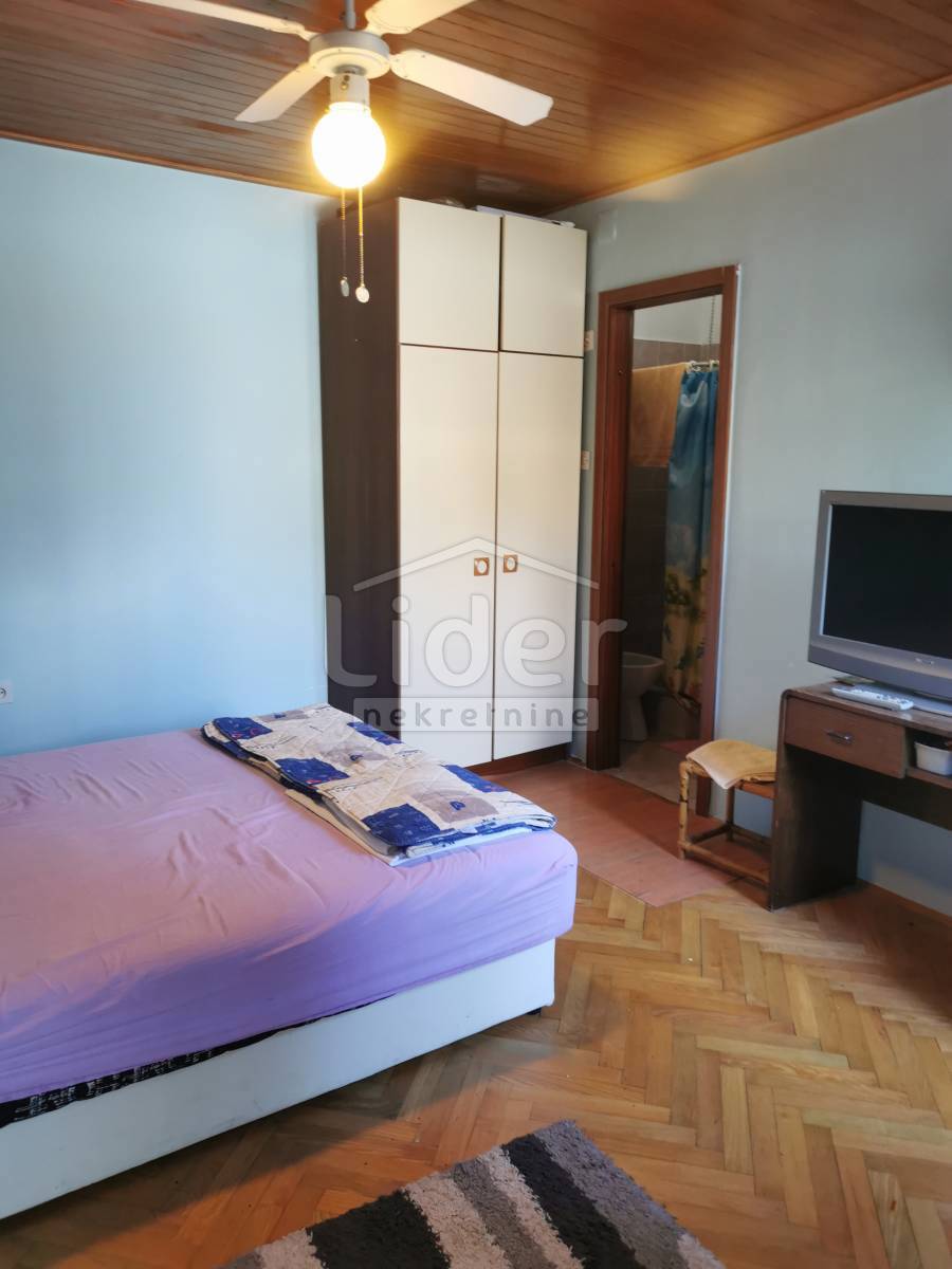 Hiša Novi Vinodolski, 100m2