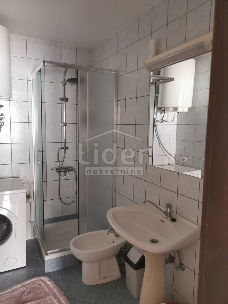 Hiša Novi Vinodolski, 100m2