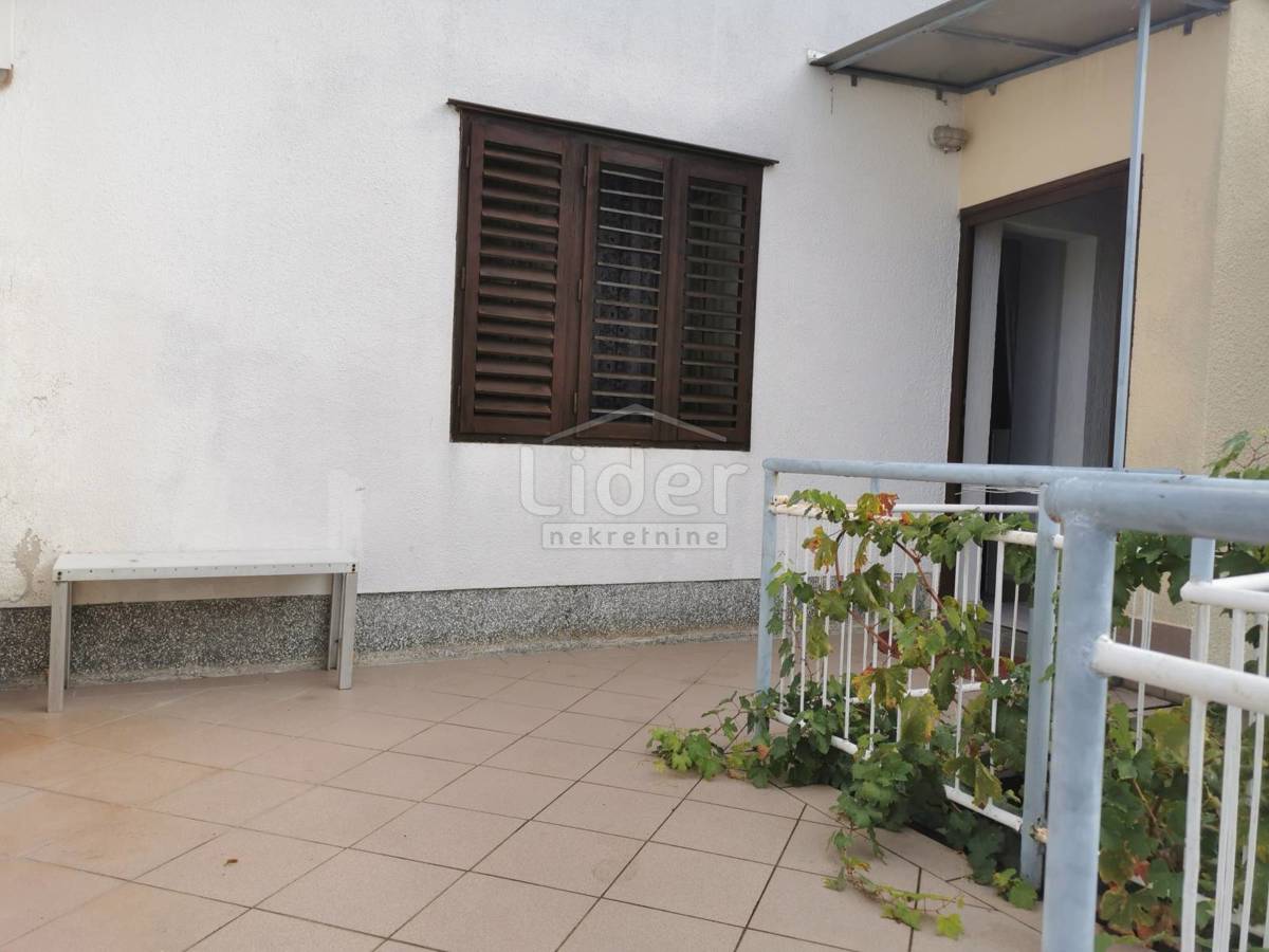 Hiša Novi Vinodolski, 100m2