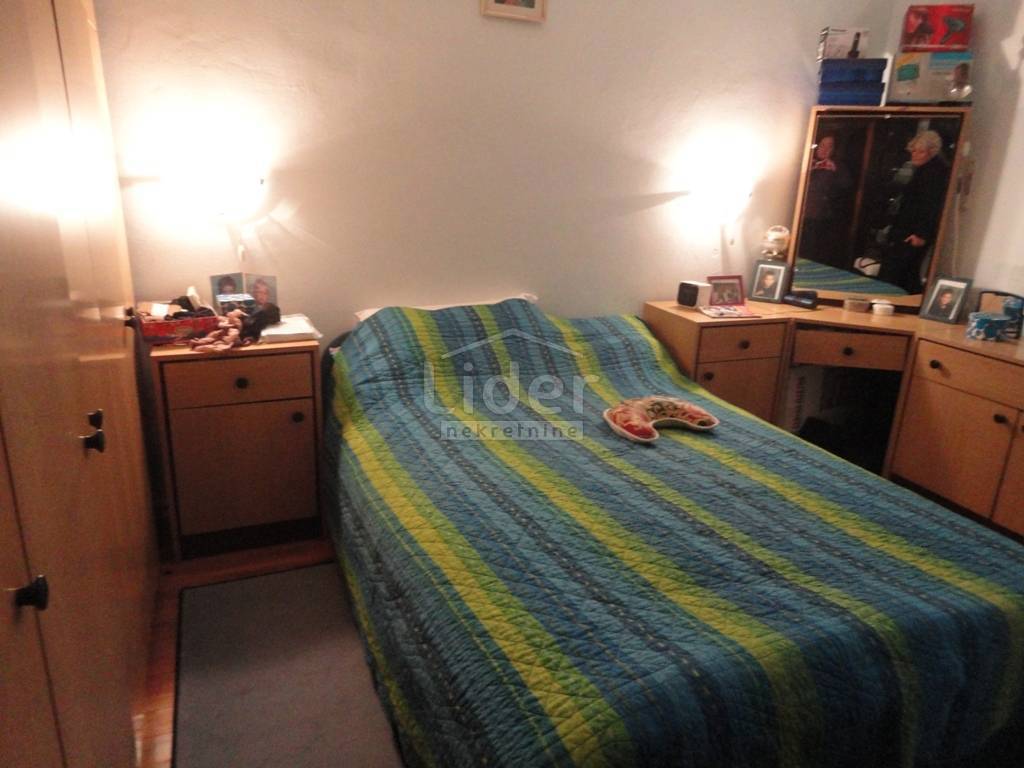 Hiša Praputnjak, 205m2