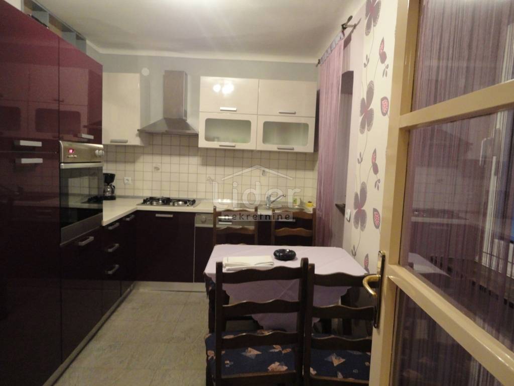 Hiša Praputnjak, 205m2