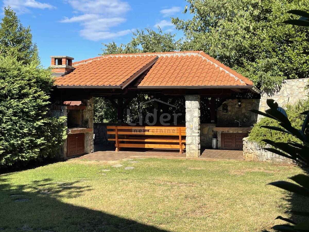 Hiša Kantrida, 240m2