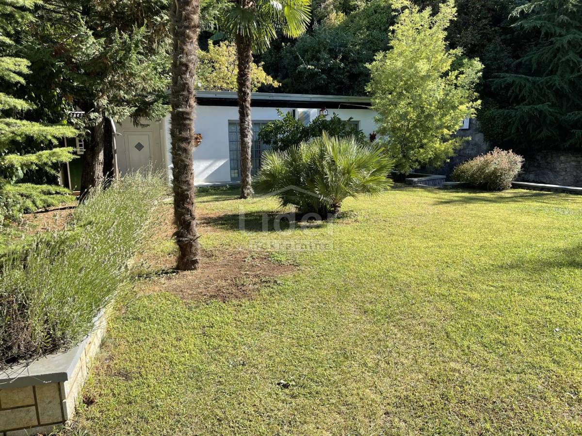 Hiša Kantrida, 240m2