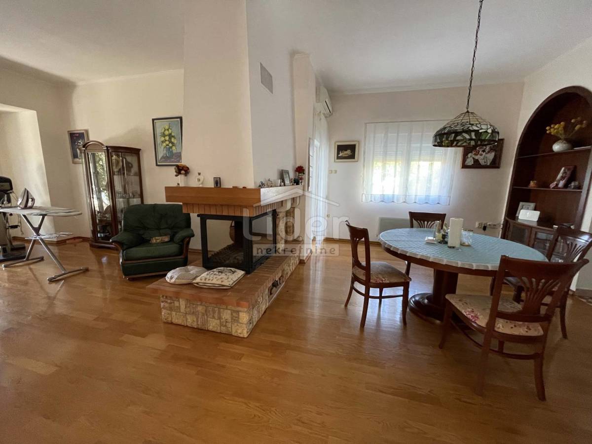 Hiša Kantrida, 240m2