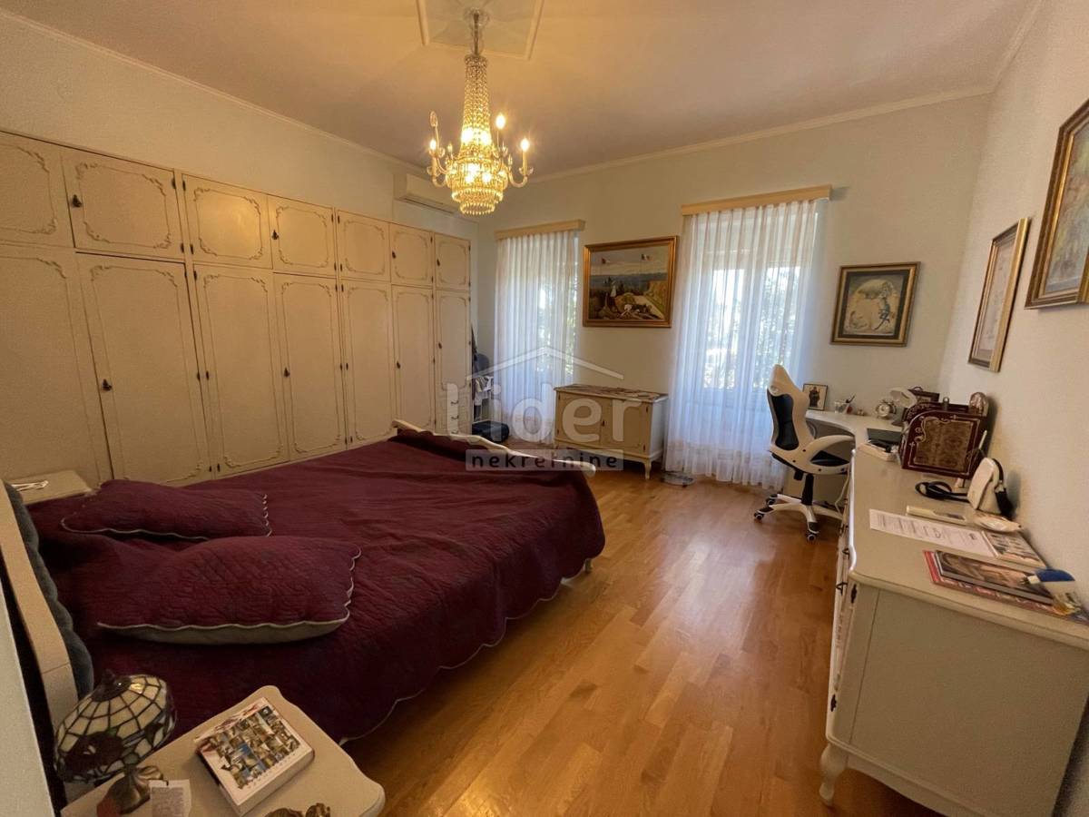 Hiša Kantrida, 240m2