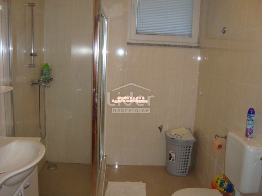 Hiša Kornić, 225m2