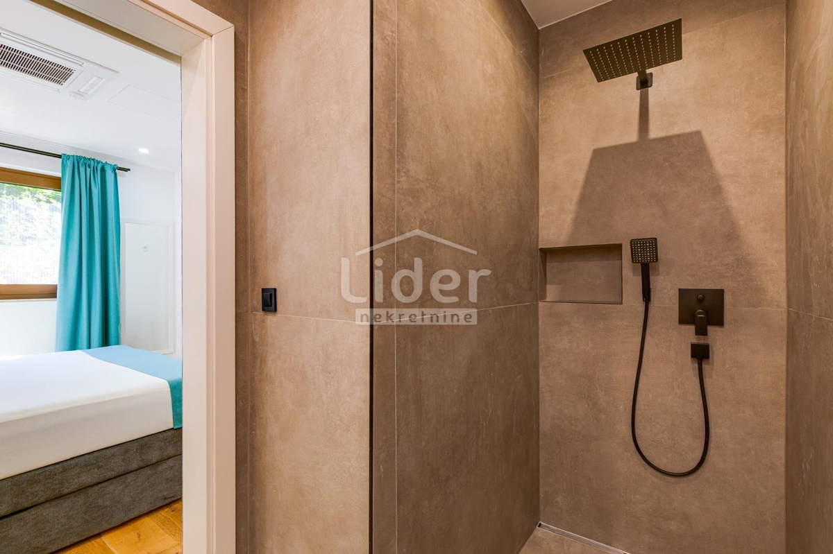 Hiša Lakmartin, 145m2