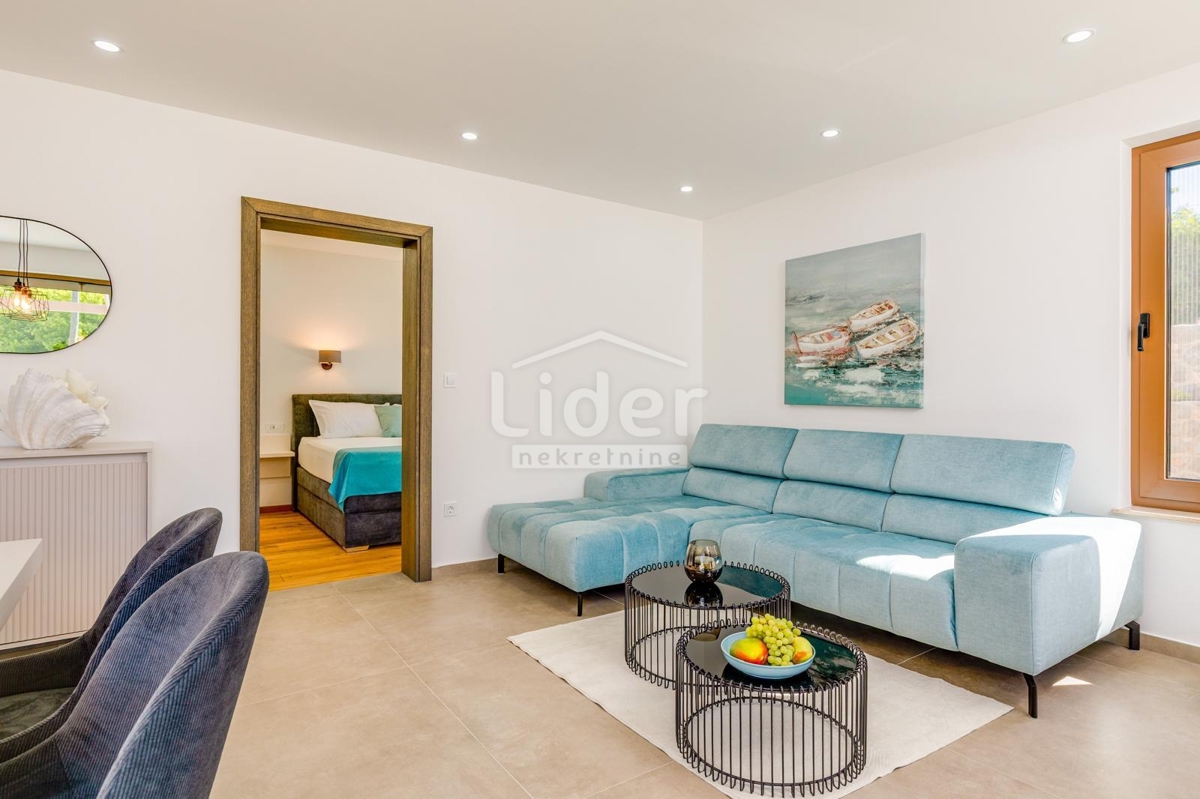 Hiša Lakmartin, 145m2