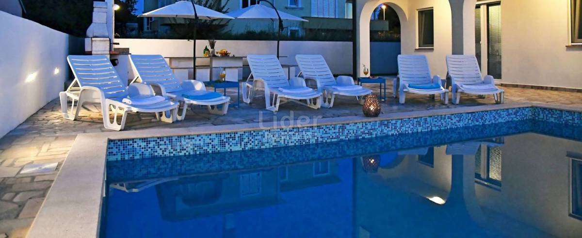 Hiša Bogovići, 530m2