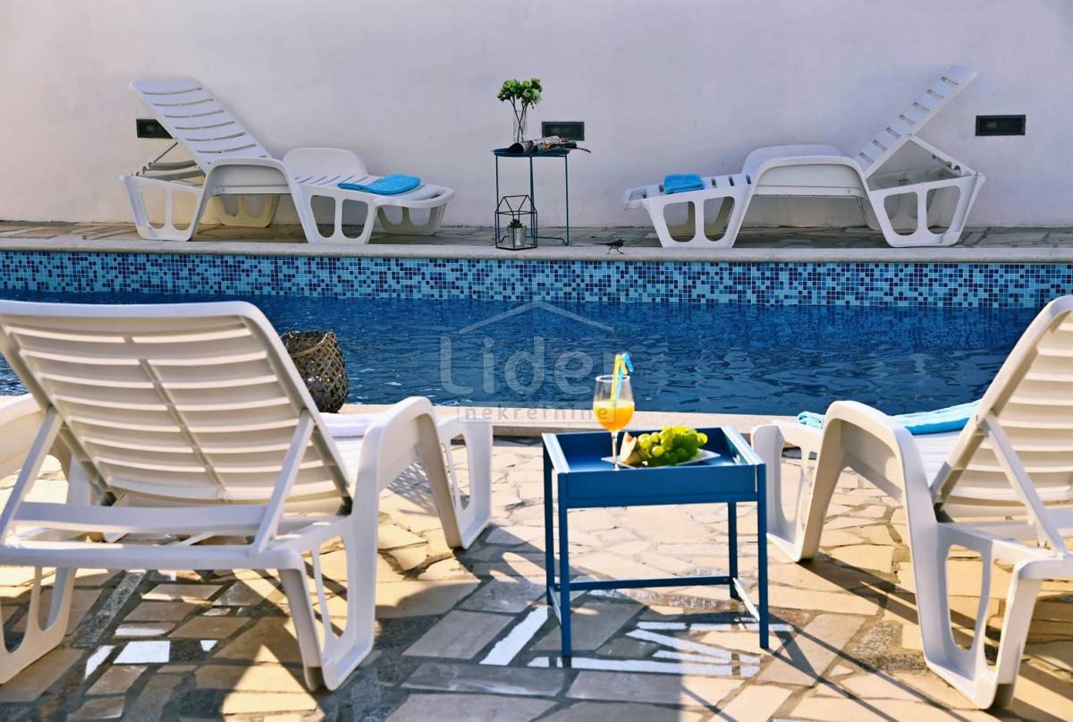 Hiša Bogovići, 530m2