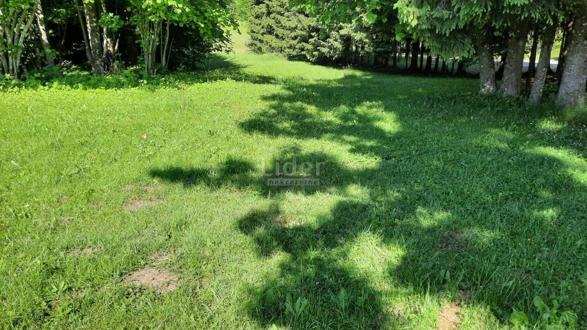 Zemljišče Delnice, 896m2