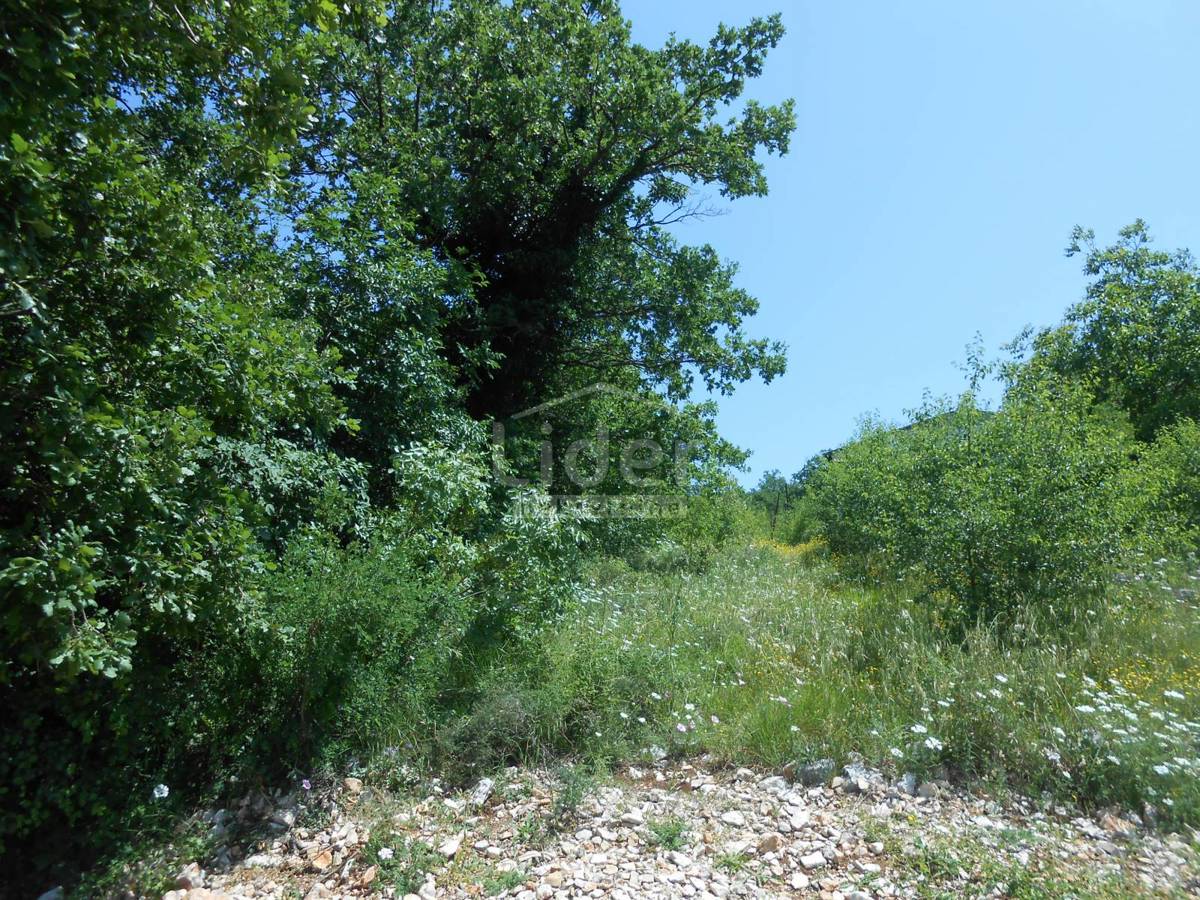 Zemljišče Crikvenica, 1273m2