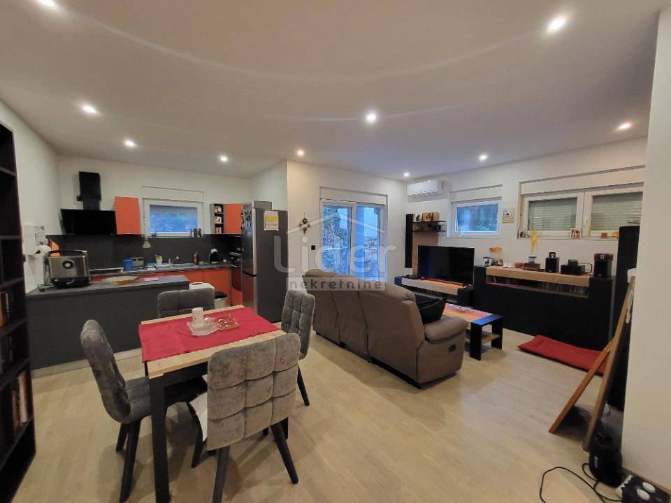 Stanovanje Crikvenica, 75m2